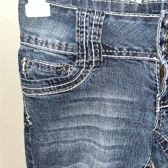 Angels, embellished denim, jean Capri juniors 3 26×22 stretch Cuffed - Picture 2 of 10